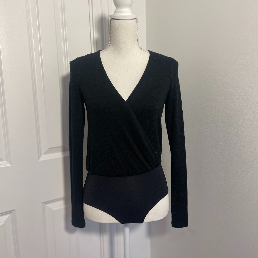 Aritzia - Wilfred Free - Women's Black Plunge Neck Sweater Body Suit - Sz XS